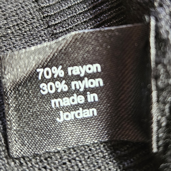 Lane Bryant, black, lightweight, bell sleeve, sweater. Size 18/20. - Picture 4 of 8